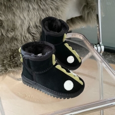 UGG SHOES